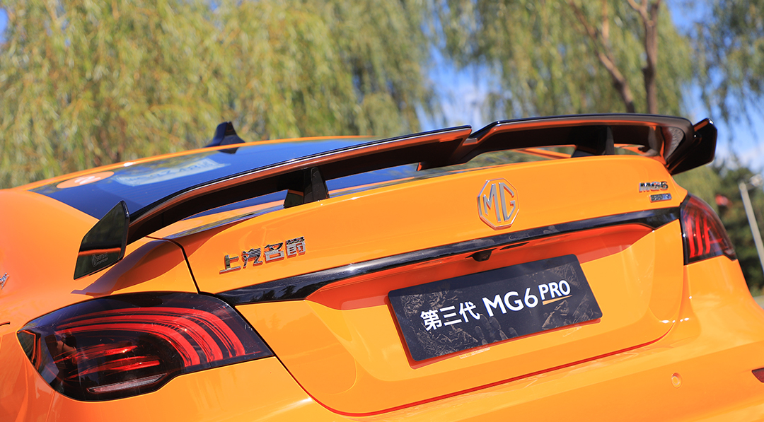 名爵mg6pro各种比拼,名爵mg6pro黑武士试驾