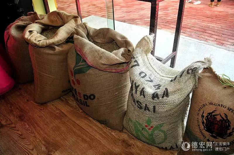 你知道猫屎咖啡的由来吗,传说中的猫屎咖啡