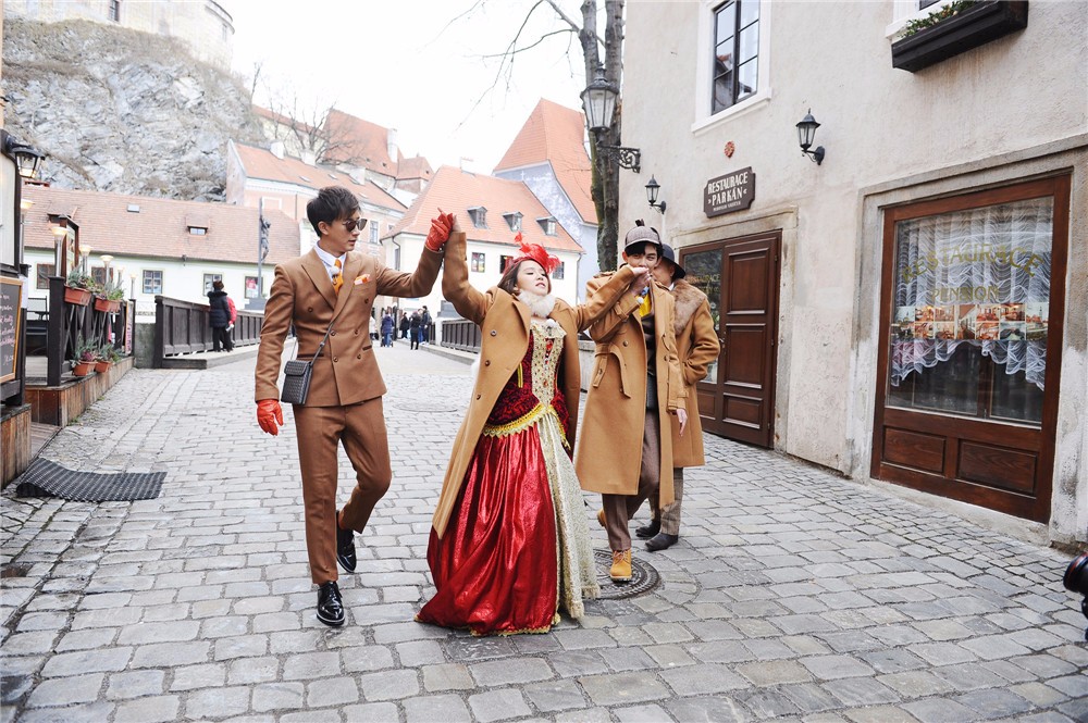 璁哥幃鐢柊鍓ц阿渚濋湒,璋緷闇栬鐜敮