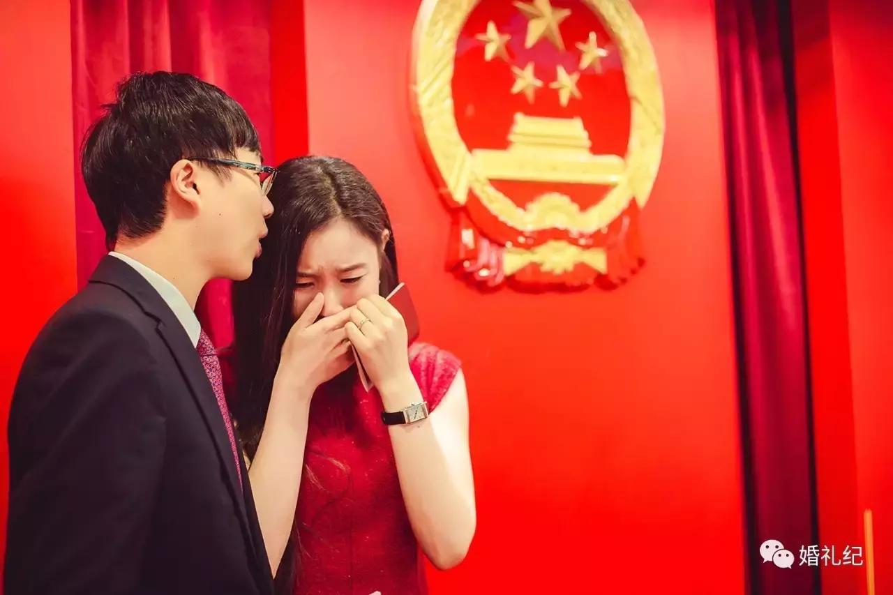 七夕穿什么衣服领证,第一次领证的时候应该穿什么