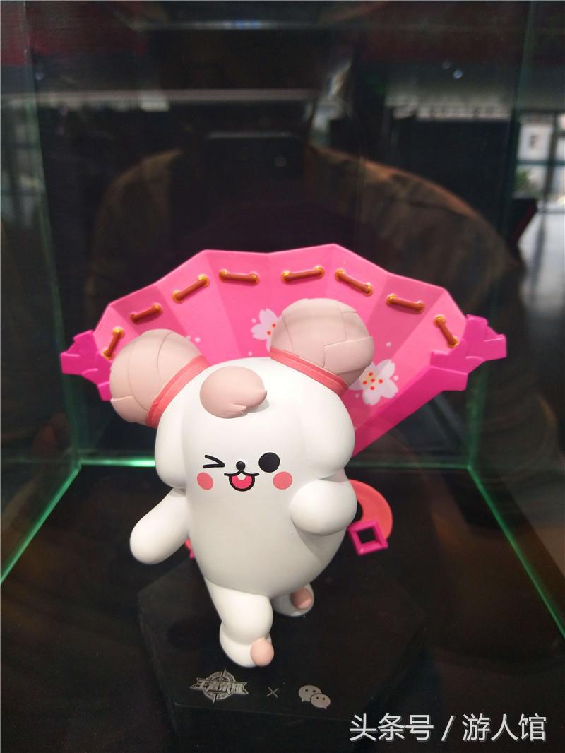 王者光荣所有的手办要多少块钱,王者光荣的手办及武器正版授权的