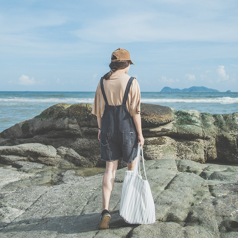 腰粗的人怎么搭配衣服裤子好看,腰粗女生穿搭裤子