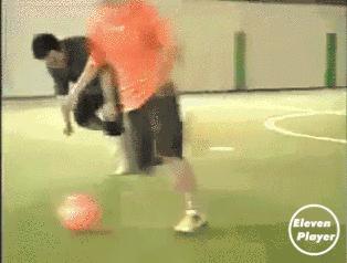 足球过人技巧小学生五年级,五人足球过人实用技巧