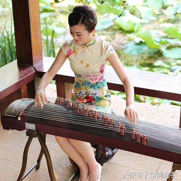 古筝初级入门弹奏的曲子,古筝入门者最基本的指法