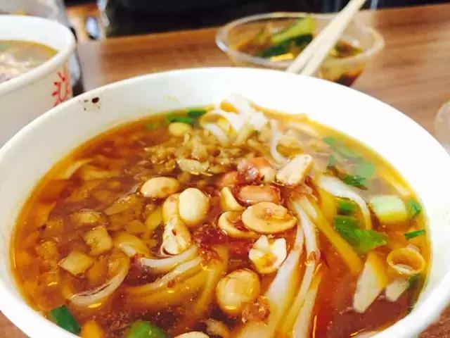 长沙网红奶茶茶颜悦色,长沙网红街美食一条街