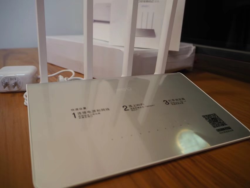 360安全路由器p4和v6,360安全路由2千兆尊享版