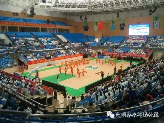 曲靖文化体育馆比赛,曲靖文化体育公园足球赛事