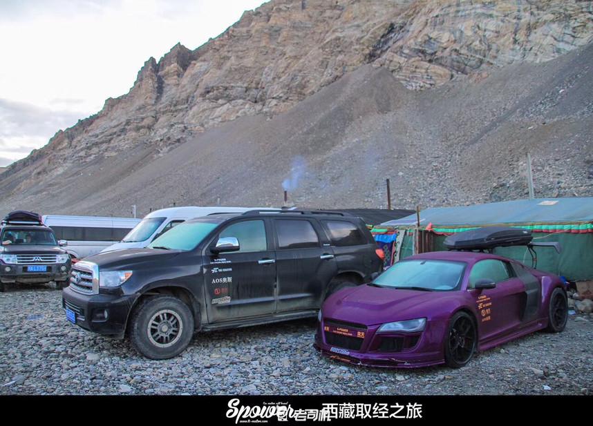 开辆超跑去*藏西**！最后看看几百万的奥迪R8破成啥样了？