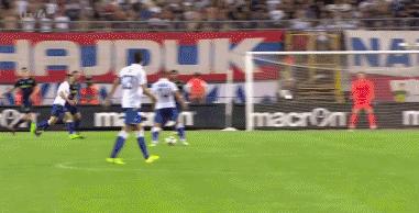 世界波大战！冰岛大狙精准超远狙杀这脚就值回身价