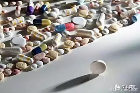 服用他汀需补充辅酶q10吗,吃他汀需要补充辅酶q10吗