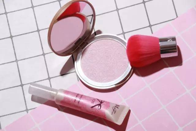 七夕送什么礼物给女朋友预算200,七夕200元礼物推荐