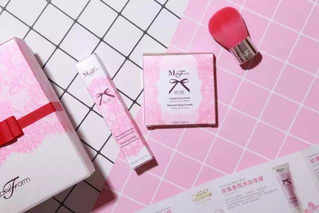 七夕送什么礼物给女朋友预算200,七夕200元礼物推荐