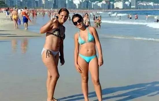 全世界的beach，究竟哪一个美女最多，哪一个又最爱裸游？