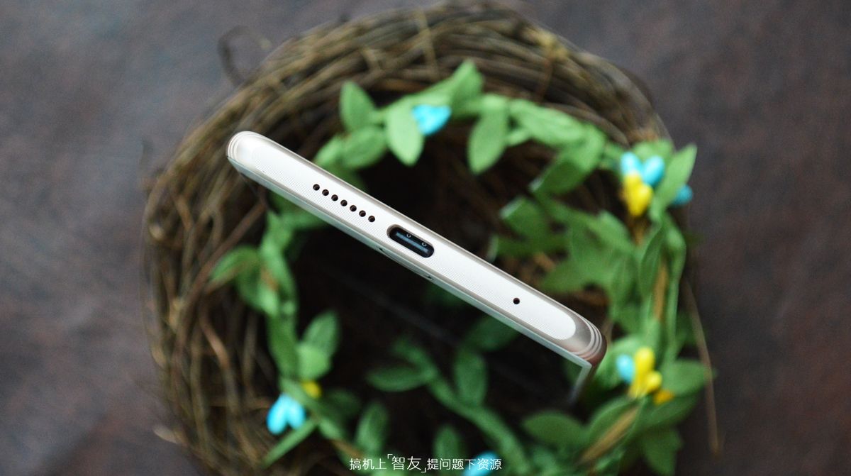 酷派手机coolm7拆机,酷派m7系统测评