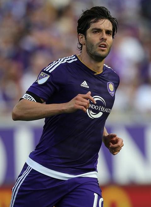 历届世界足球先生得主,世界足球先生历届排名大揭秘