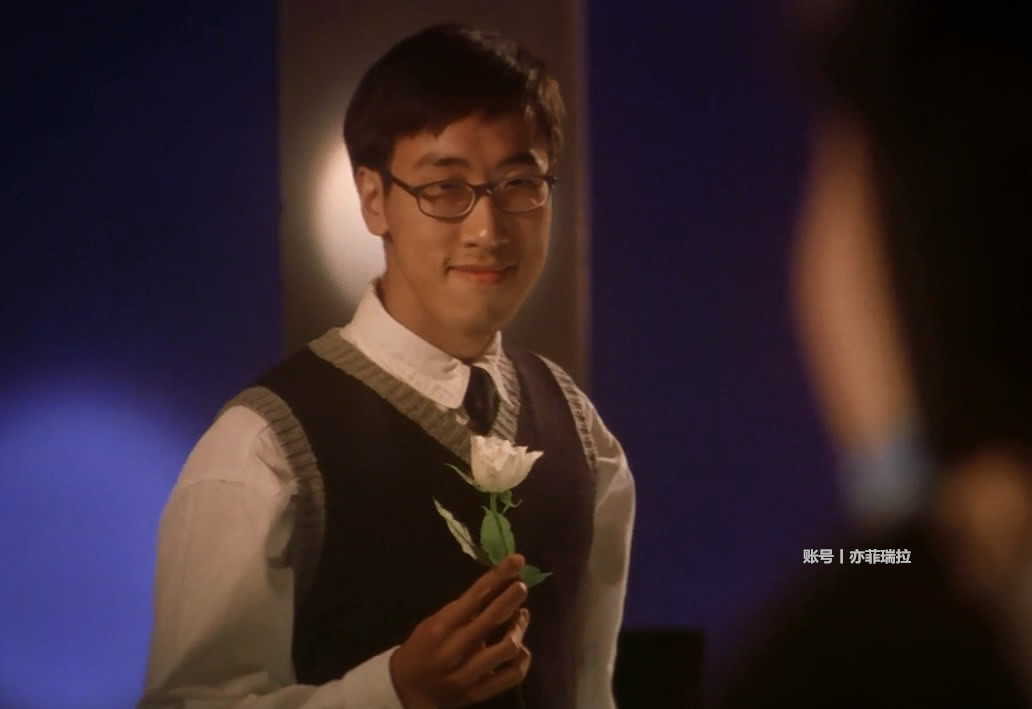 脸熟叫不上名字的男演员,脸熟却叫不出名的老演员