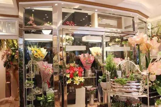 藏在巷子里的花店,隐藏在城市里的花店