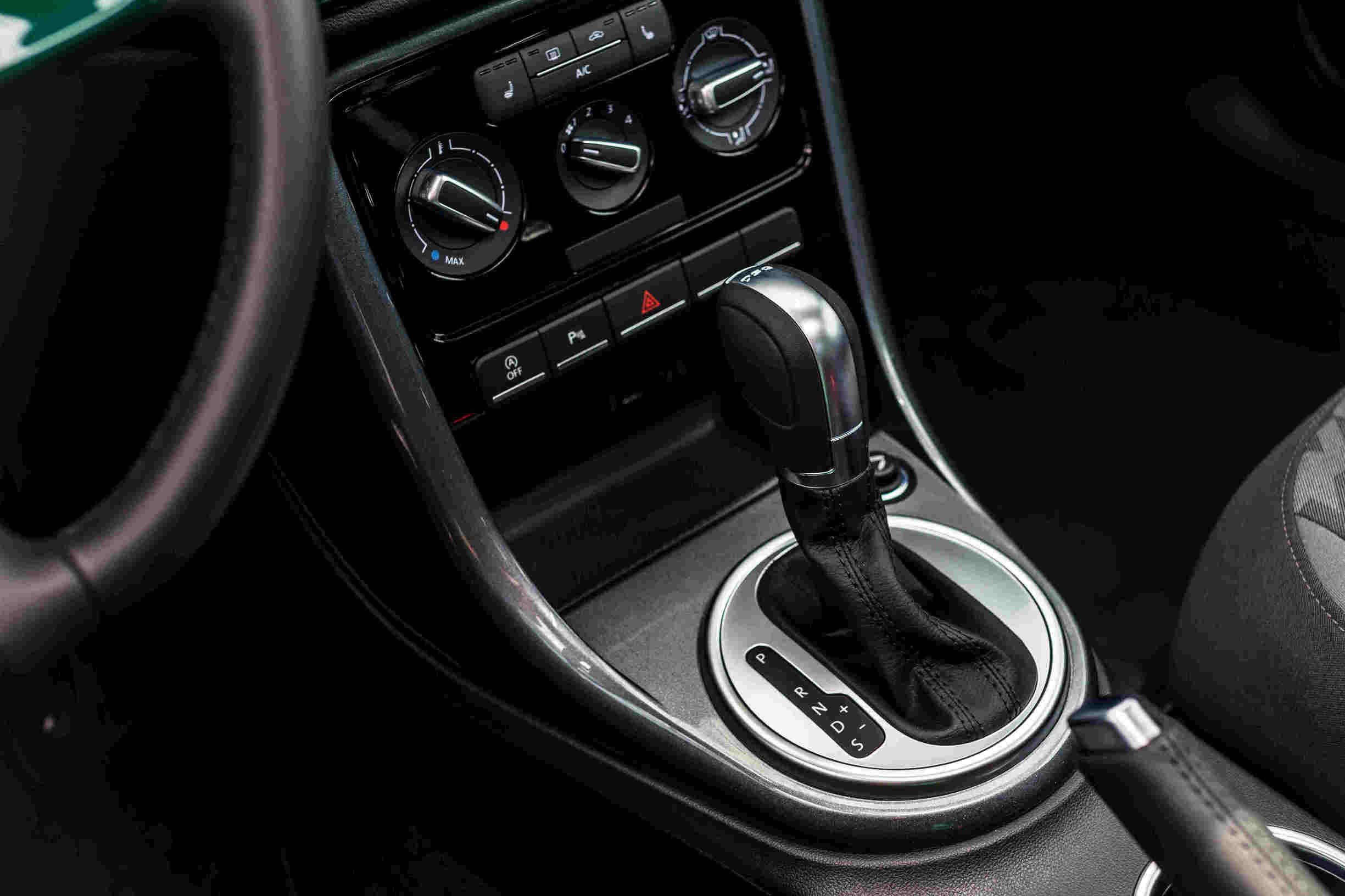 经典不失辉煌大众甲壳虫,大众进口甲壳虫2021款报价