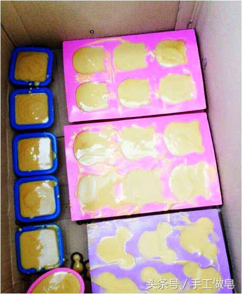 迷迭香红糖纯茶油手工皂步骤分享