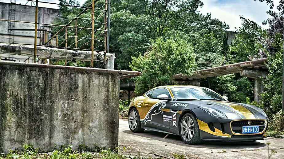 新捷豹f-type海外试驾,试驾捷豹f-type2024款