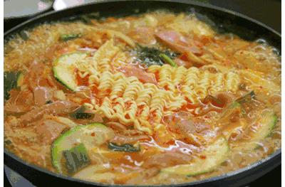 惊人发现！快餐跟葡萄酒竟然也能成为绝搭？！