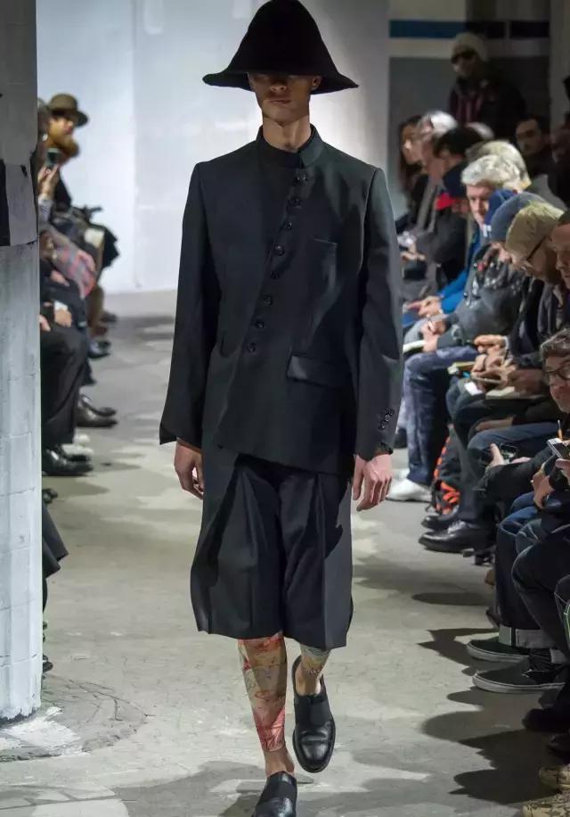 回想几年前买的最好的衣服,两三年前买的衣服你们还穿吗