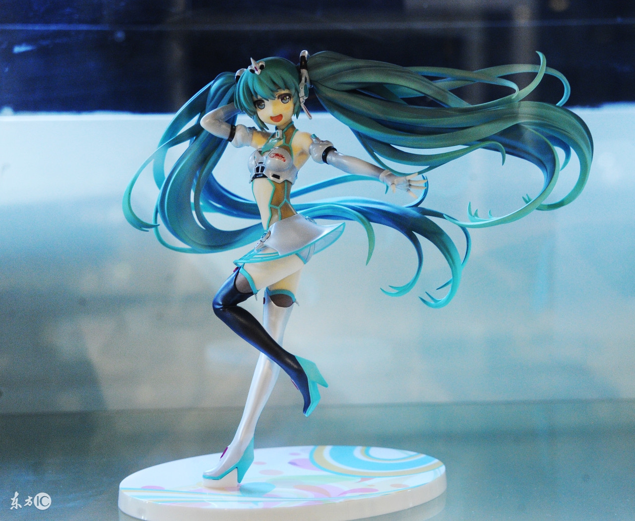 这才是二次元的真正意义,什么是真正的二次元