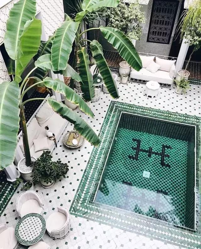 去旅游拍的风景照怎么发朋友圈,怎么给朋友圈的旅游照点评