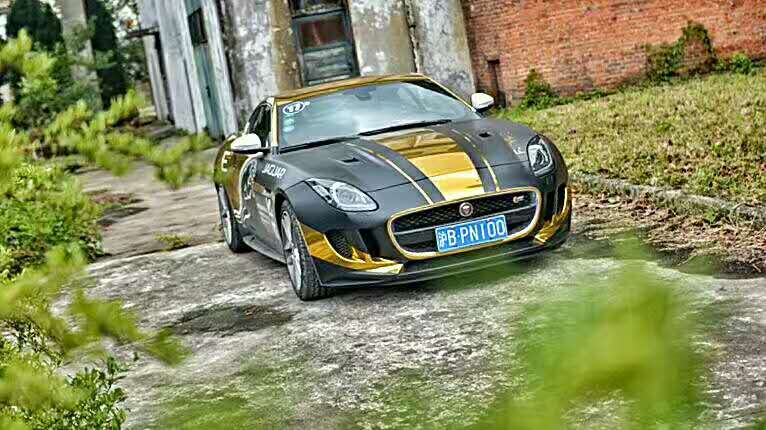 新捷豹f-type海外试驾,试驾捷豹f-type2024款