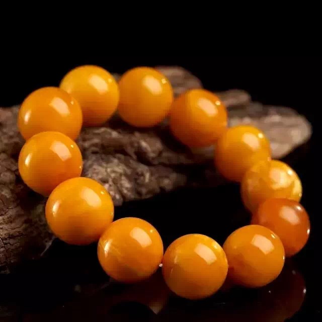 老蜜蜡真假鉴别最简单方法,老蜜蜡鉴别视频大全