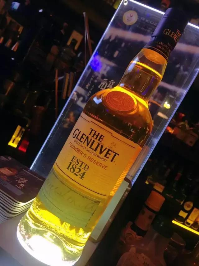 大连themostbar,大连最豪酒吧