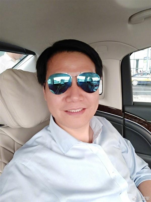 周鸿祎喊话雷军完整视频,周鸿祎晒与雷军最新合影