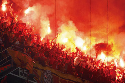 足球十大魔鬼主场,伯纳乌和诺坎普在西班牙