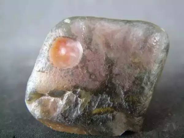 玉天下｜石中帝王——寿山田黄