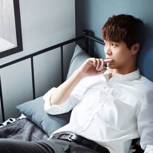 遇见足球城吴昕和小哥换礼物,遇见足球城吴昕视频