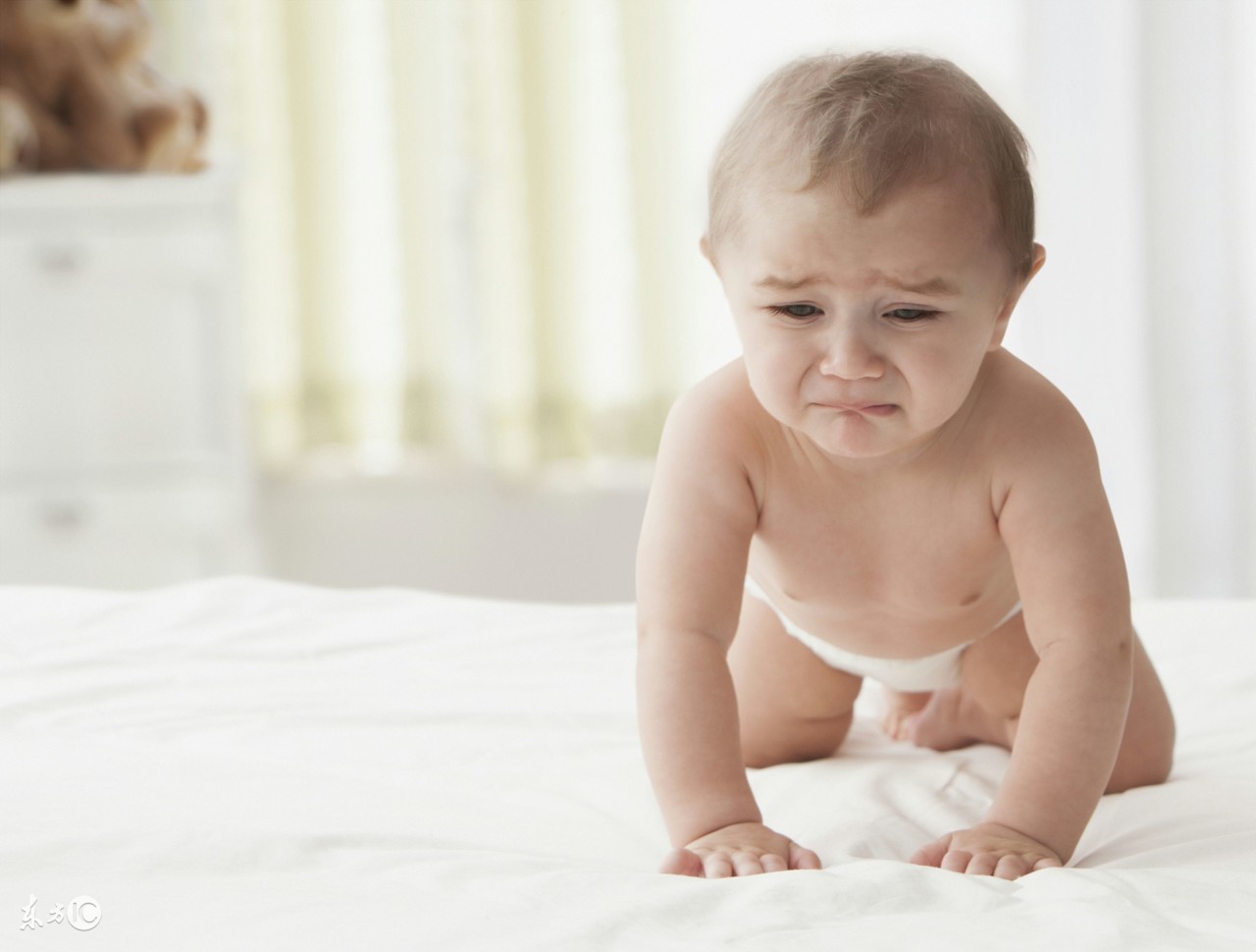 宝宝穿开裆裤的危害,开裆裤对宝宝的危害