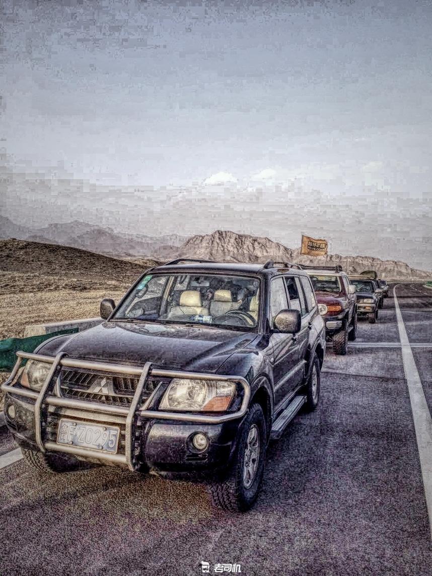 三菱帕杰罗和普拉多比试越野,三菱帕杰罗越野对比丰田霸道