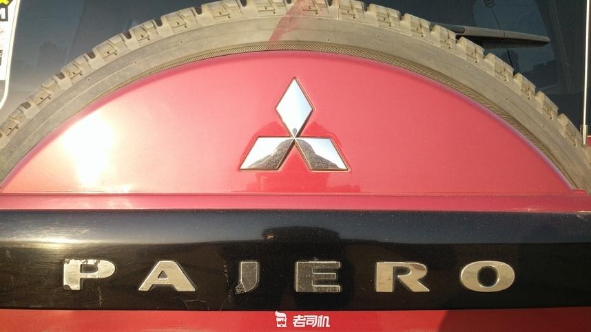 三菱帕杰罗和普拉多比试越野,三菱帕杰罗越野对比丰田霸道