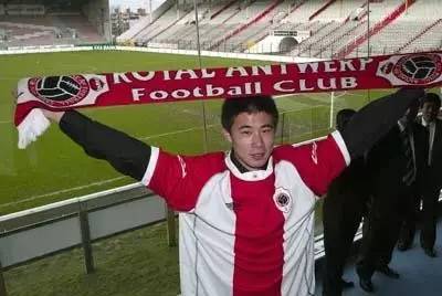 张玉宁荷甲高光时刻梅开二度,张玉宁为什么不踢世预赛