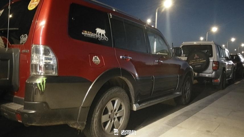 三菱帕杰罗和普拉多比试越野,三菱帕杰罗越野对比丰田霸道