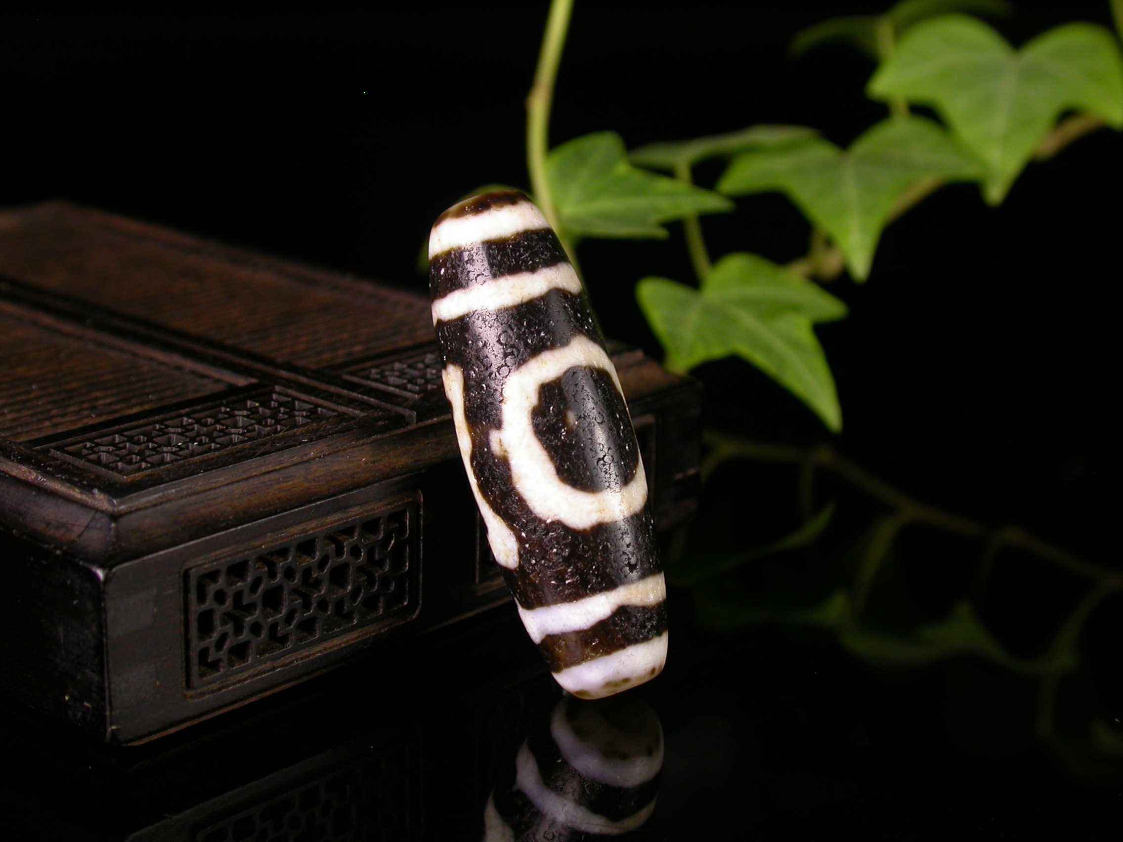 为什么五千年来，古今中外都如此热衷“吊坠”？现在明白了！