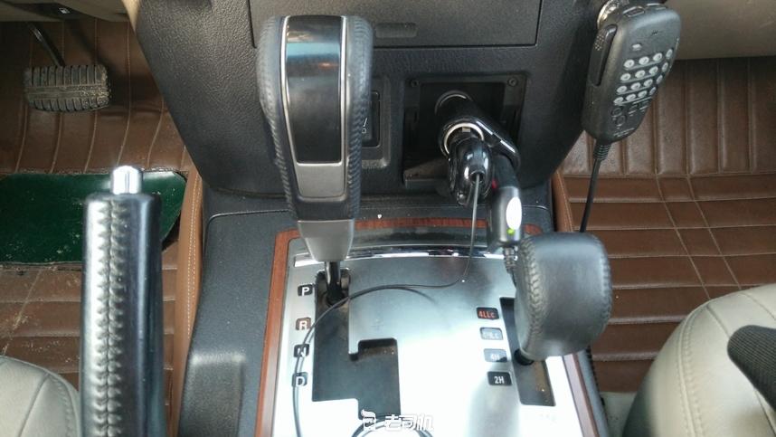 三菱帕杰罗和普拉多比试越野,三菱帕杰罗越野对比丰田霸道