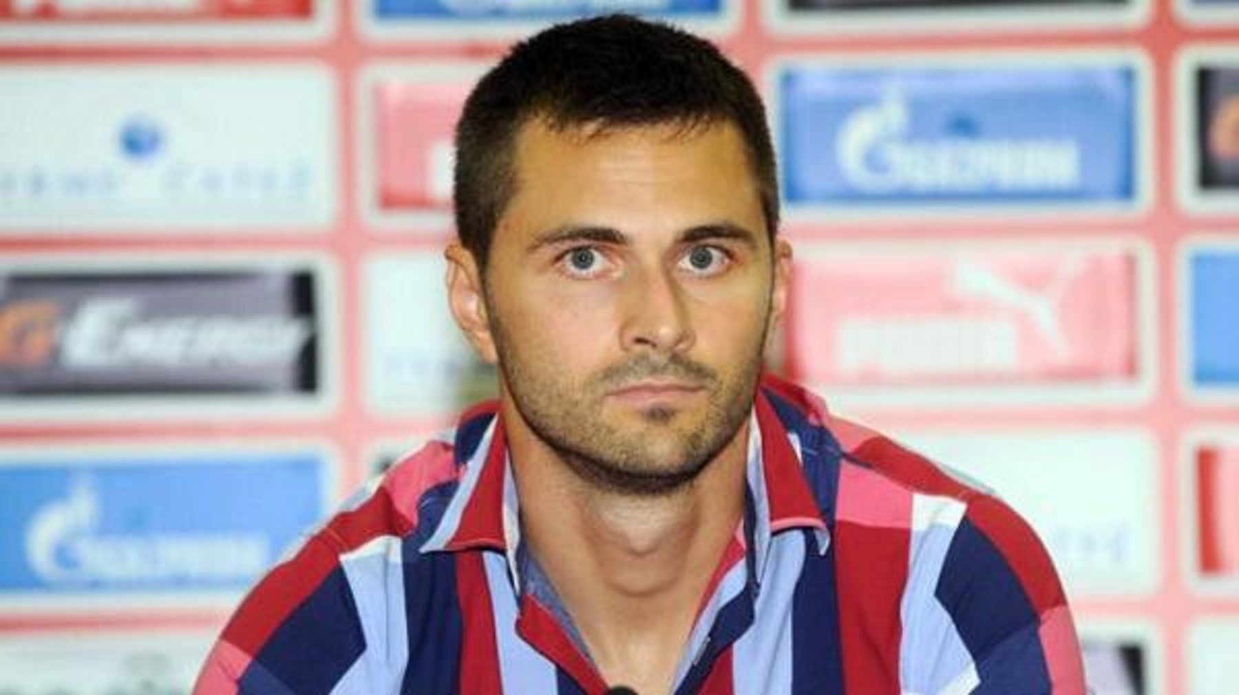 王国林踢球猝死,王国林上海中远俱乐部