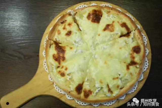 郑州东区萌猫主题披萨小店，铲屎官快来这吸猫了！