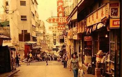 港姐70年：从豪门儿媳，到街边站台，背后是香港经济的大洗牌