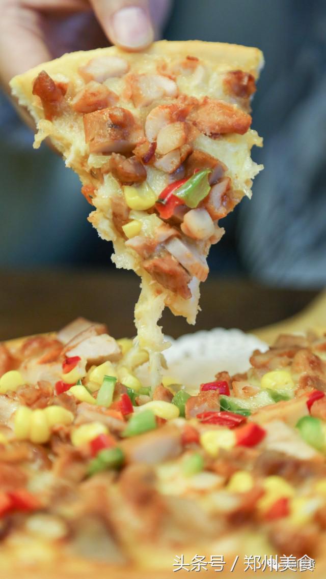 郑州东区萌猫主题披萨小店，铲屎官快来这吸猫了！