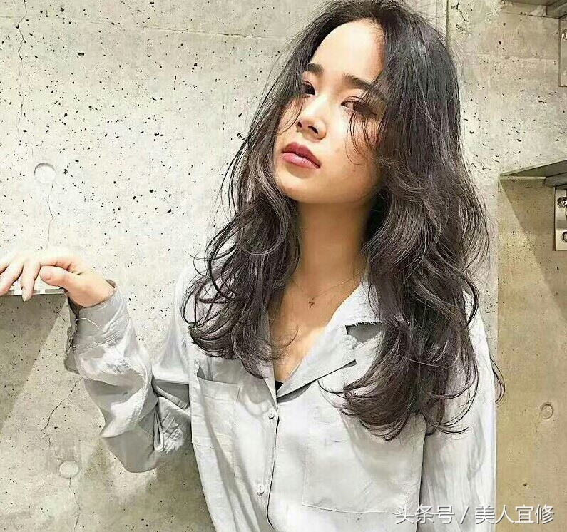 隐形烫全烫卷发发型图片,烟花烫卷发男生发型