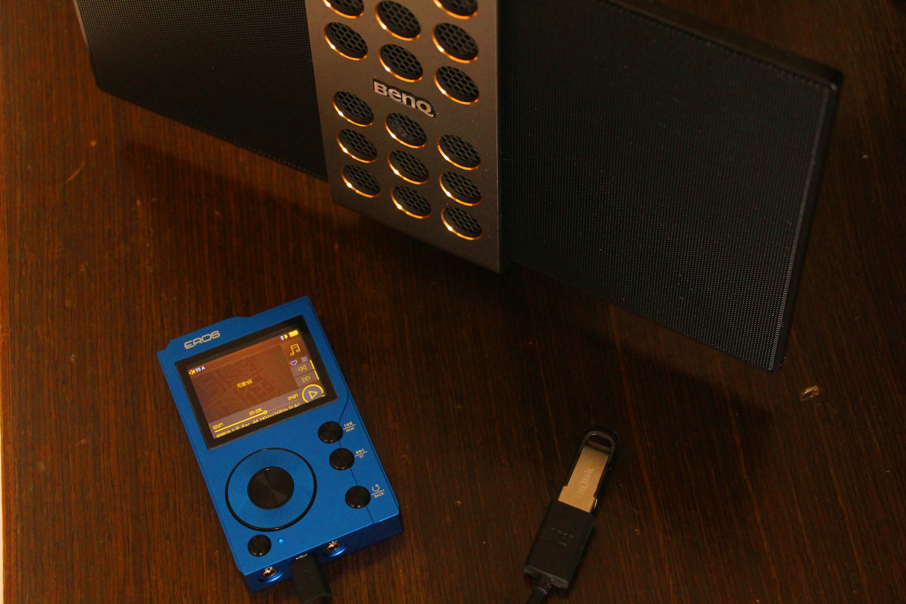 爱国者erosq和爱国者erosk哪个好,爱国者erosk无损音乐播放器