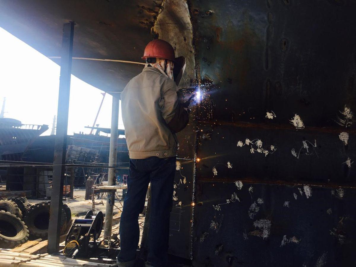 一艘渔船是怎样建导致的？这群北海匠人用一辈子来告诉你答案