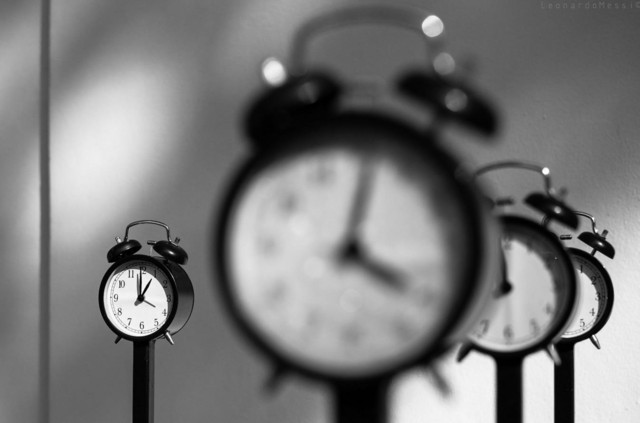 相机日常拍照用什么对焦点,相机拍照时如何保持对焦